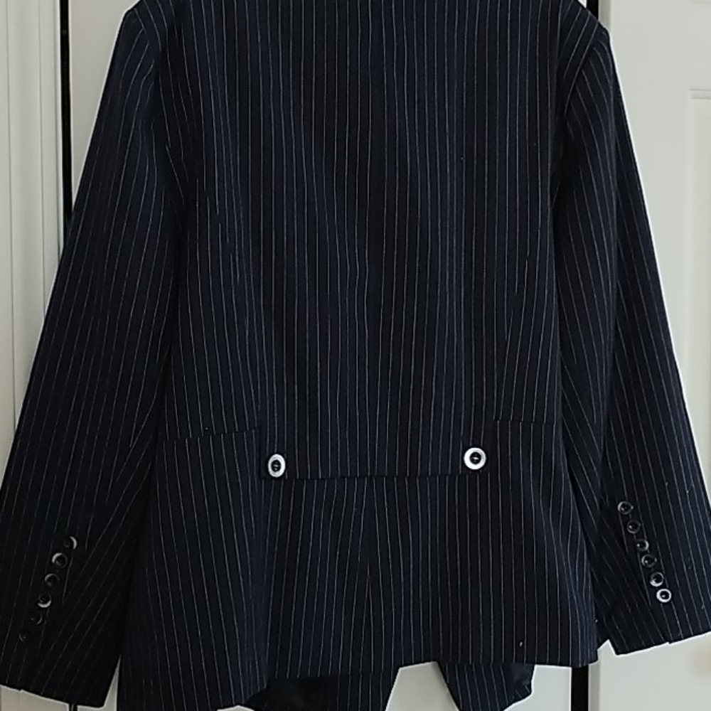 Syms Navy Pinstripe Harve Benard Blazer 26W - Picture 9 of 9